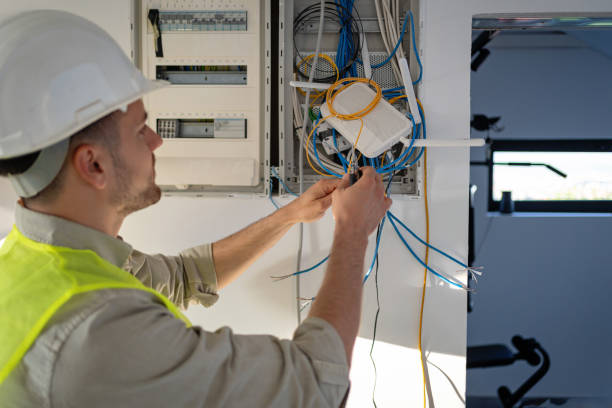 Best Electrical Contractors for Businesses  in De Queen, AR